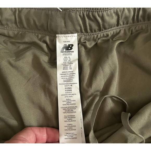 NEW BALANCE Green WS91824X Women's Running Shorts Core 3in Woven - Sz XL - NWT - Picture 6 of 8